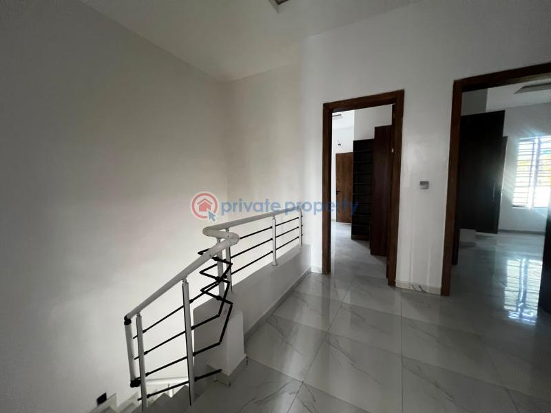 4 bedroom Terraced Duplex For Rent Ologolo Lekki Lagos - 17