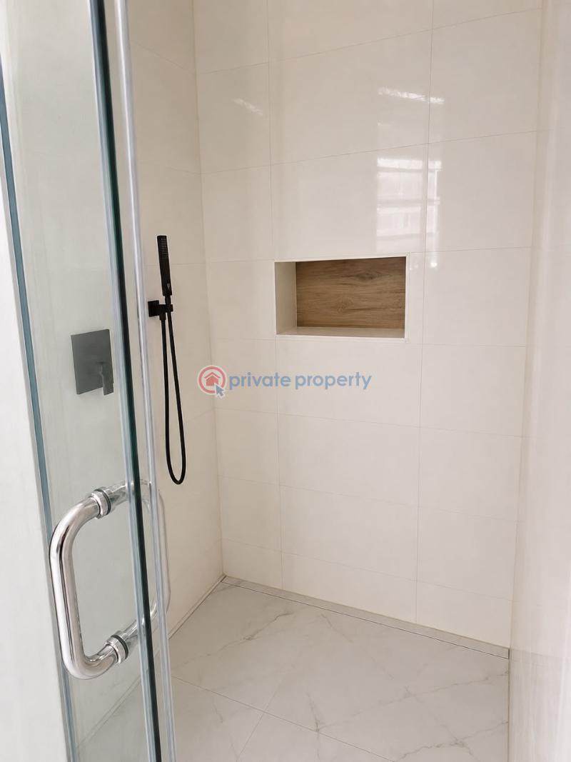 3 bedroom Flat & Apartment For Rent 𝗙𝗿𝗲𝗲𝗱𝗼𝗺 𝗪𝗮𝘆 Lekki Lagos - 2