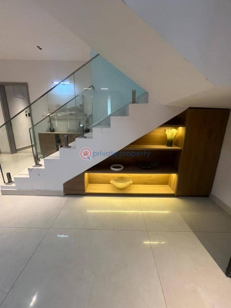 3 bedroom Flat & Apartment For Sale Old Ikoyi Lagos - 9