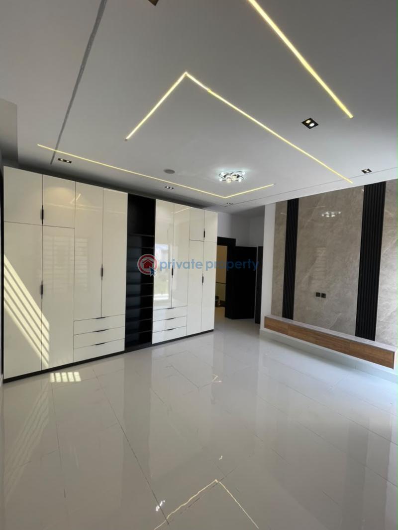 3 bedroom Flat & Apartment For Rent Lekki Phase 1 Right Hand Lekki Phase 1 Lagos - 4