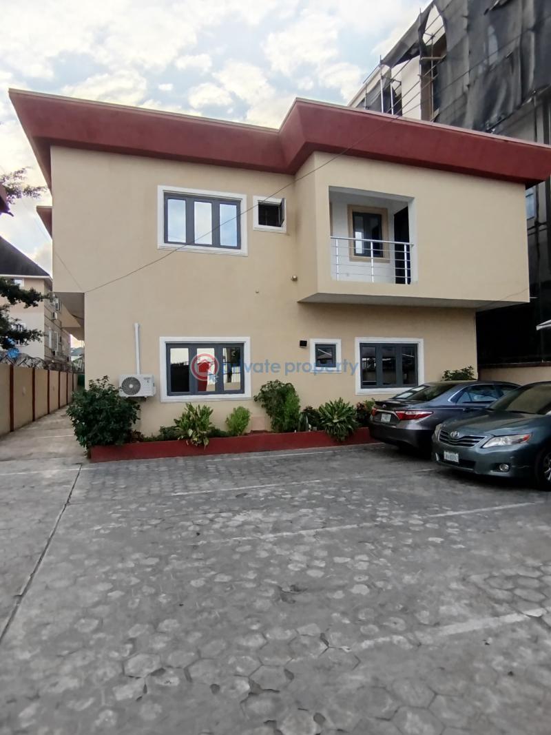 3 bedroom Flat & Apartment For Rent Off Admiralty Way Lekki Phase 1 Lagos