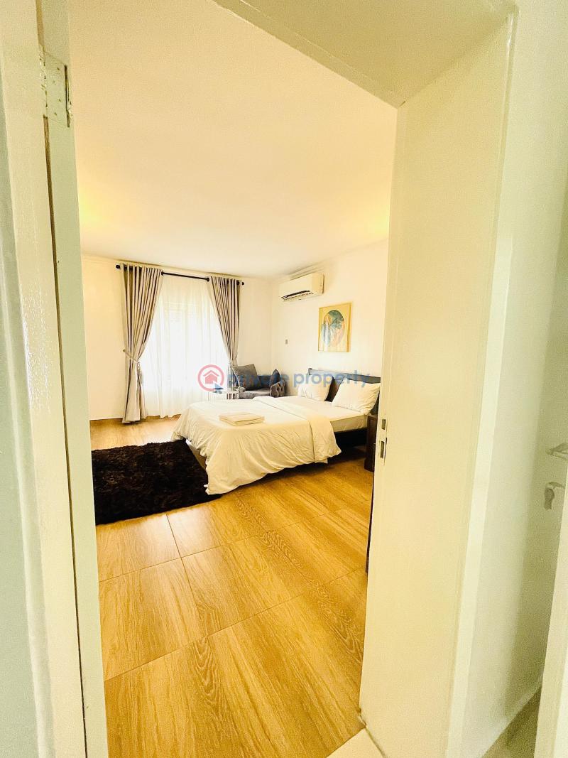 3 bedroom Block Of Flats Short let Temple Road Ikoyi Lagos - 4