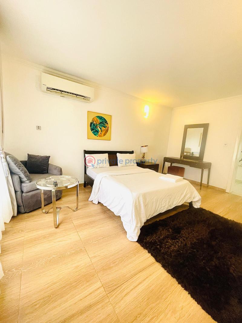 3 bedroom Block Of Flats Short let Temple Road Ikoyi Lagos - 1