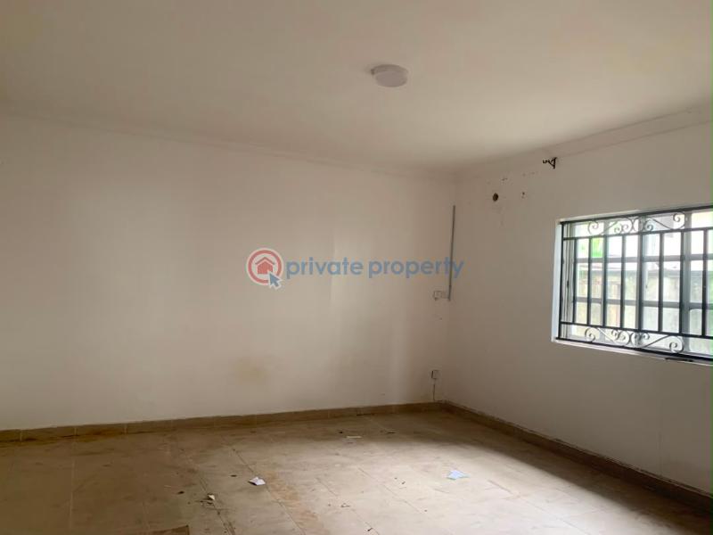 3 bedroom Flat & Apartment For Rent 𝗢𝗳𝗳 𝗔𝗱𝗺𝗶𝗿𝗮𝗹𝘁𝘆 𝗪𝗮𝘆 Lekki Phase 1 Lagos - 5