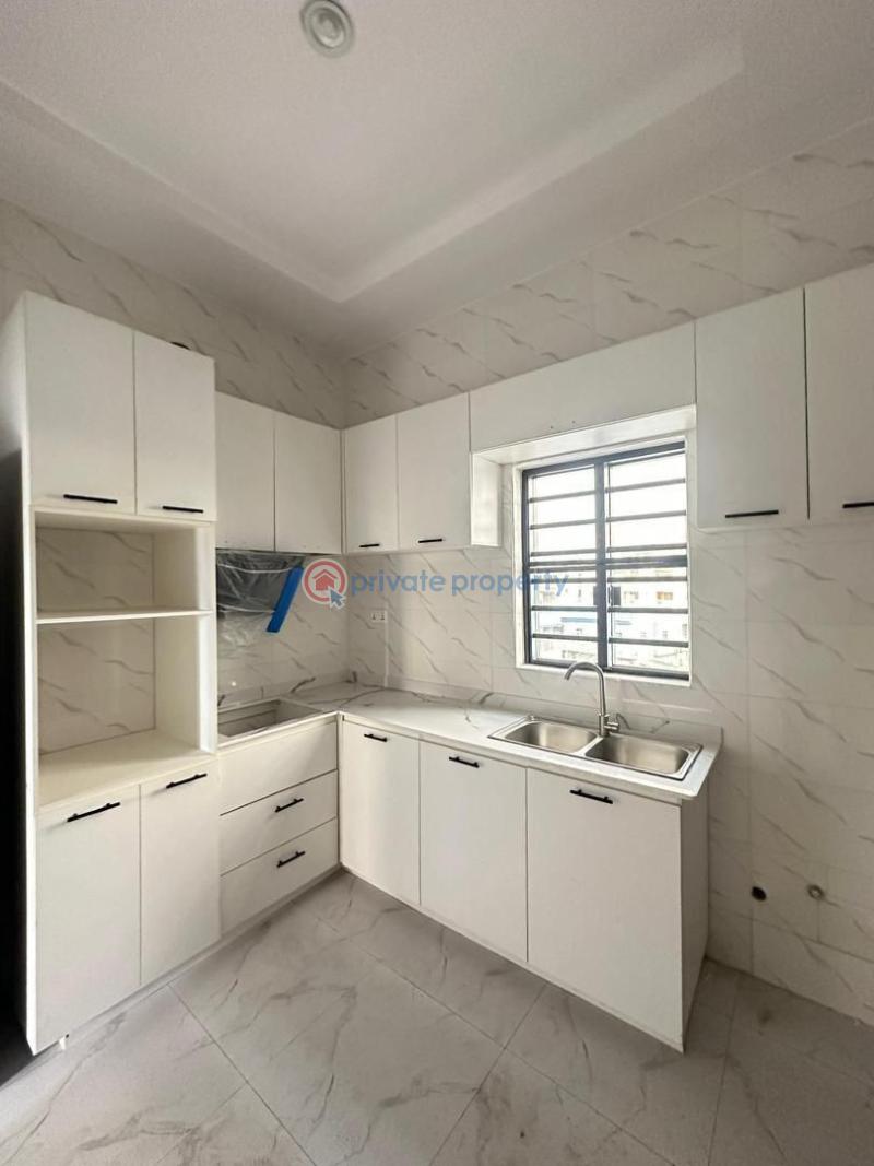 3 bedroom Block Of Flats For Sale Surulere Lagos - 3
