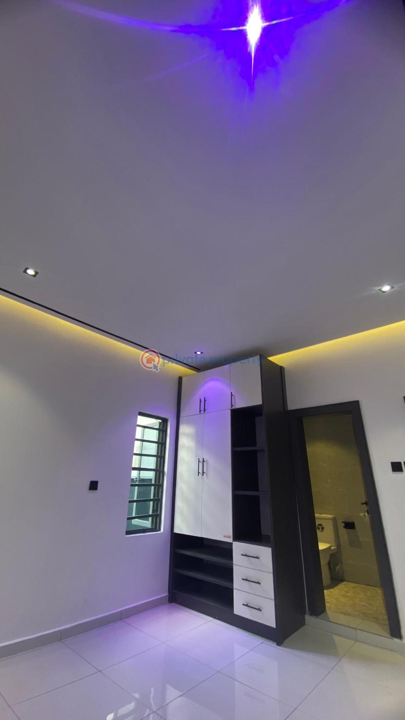 3 bedroom Semi detached Bungalow For Sale Akwaka, Favour Estate, Rumuodomaya Port Harcourt Rivers - 4