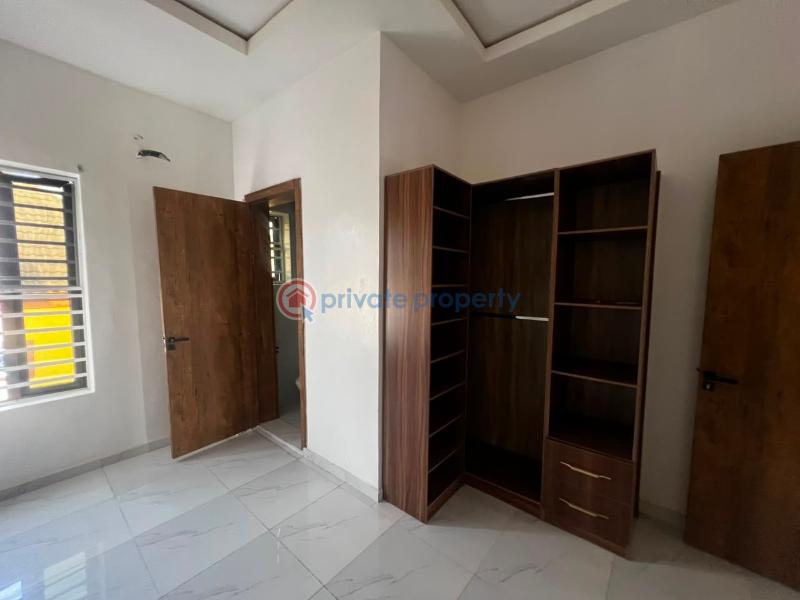 4 bedroom Terraced Duplex For Rent Ologolo Lekki Lagos - 12