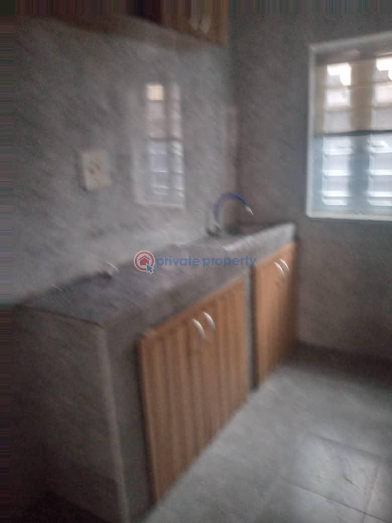 3 bedroom Flat & Apartment For Rent Ago Palace Isolo Lagos - 9