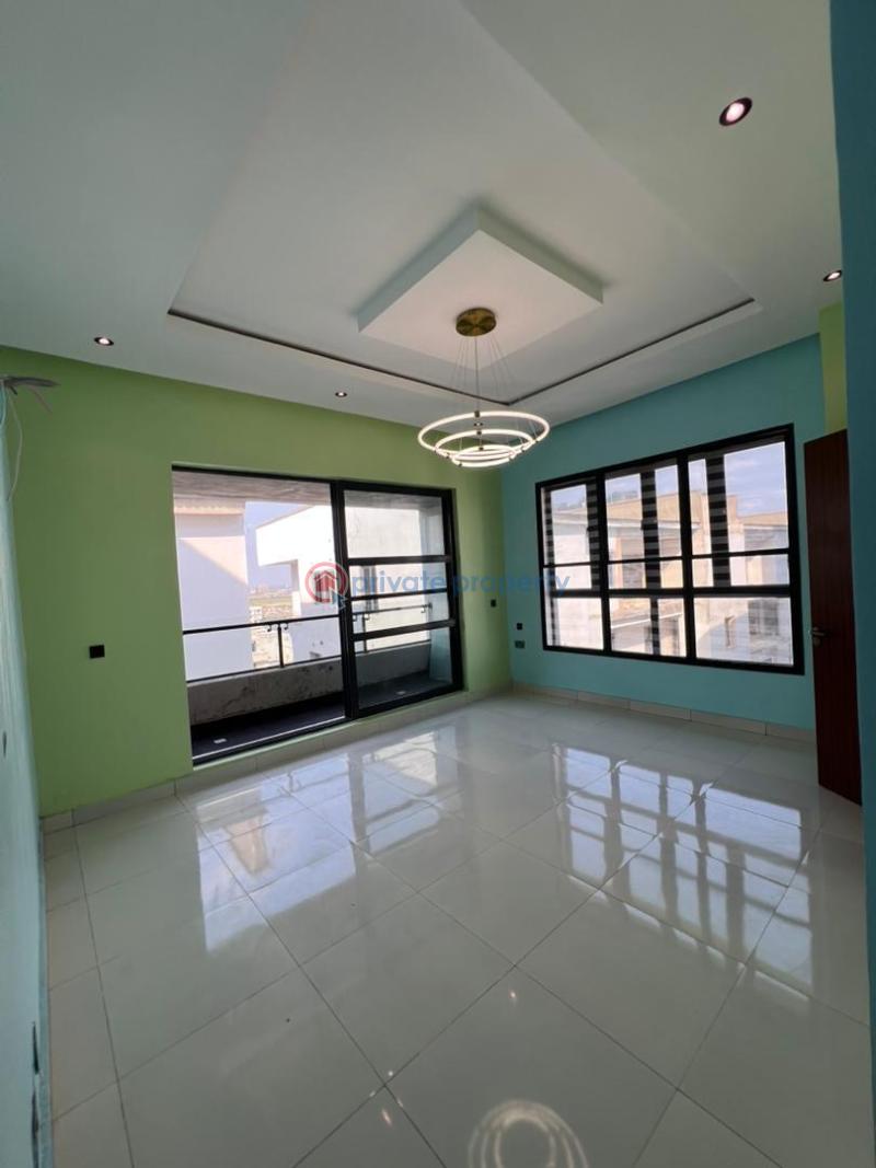 3 bedroom Penthouse For Sale Richmond Pearl Estate Off Freedom Way Lekki Phase 1 Lagos - 3
