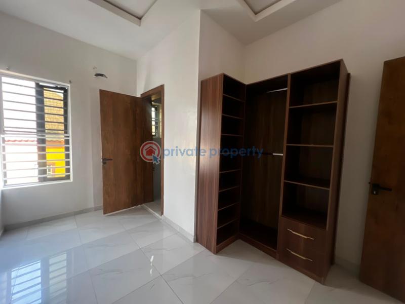 4 bedroom Terraced Duplex For Rent Ologolo Lekki Lagos - 10