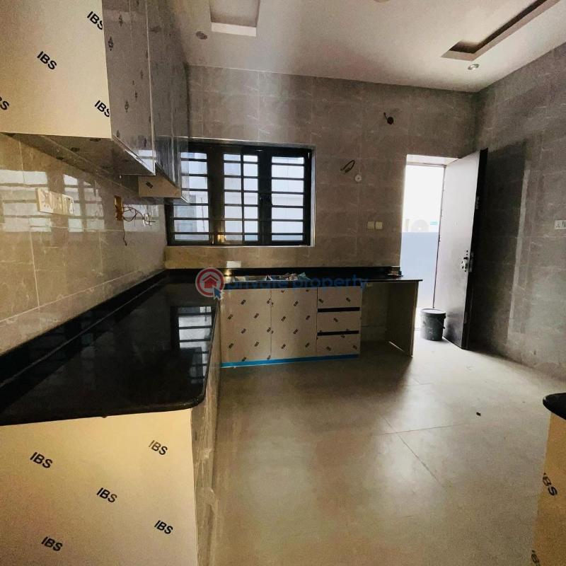 4 bedroom Terraced Duplex For Sale Anthony Village Maryland Lagos - 4