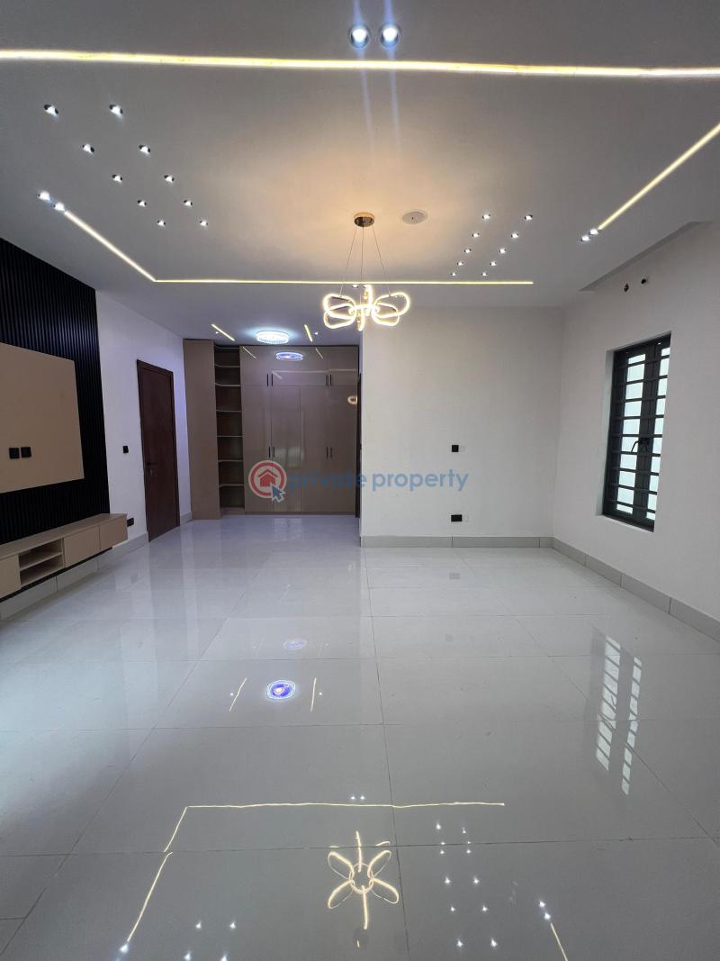 4 bedroom Semi detached Duplex For Sale Ogombo Abraham Adesanya Ajah Lagos - 2