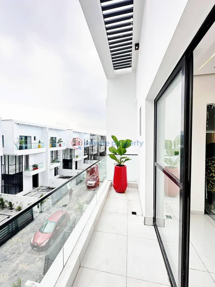 4 bedroom Detached Duplex For Sale Orchid Road Chevron Drive Lekki Lagos - 3