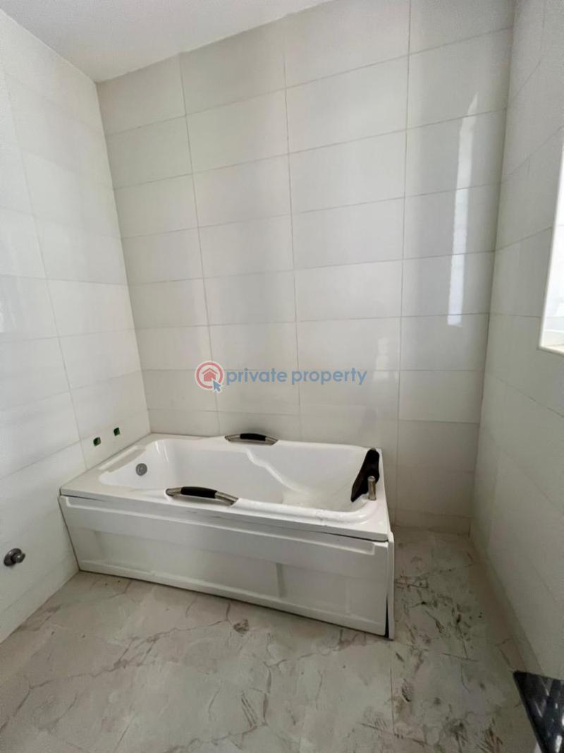 4 bedroom Semi detached Duplex For Sale Ologolo Lekki Lagos - 4