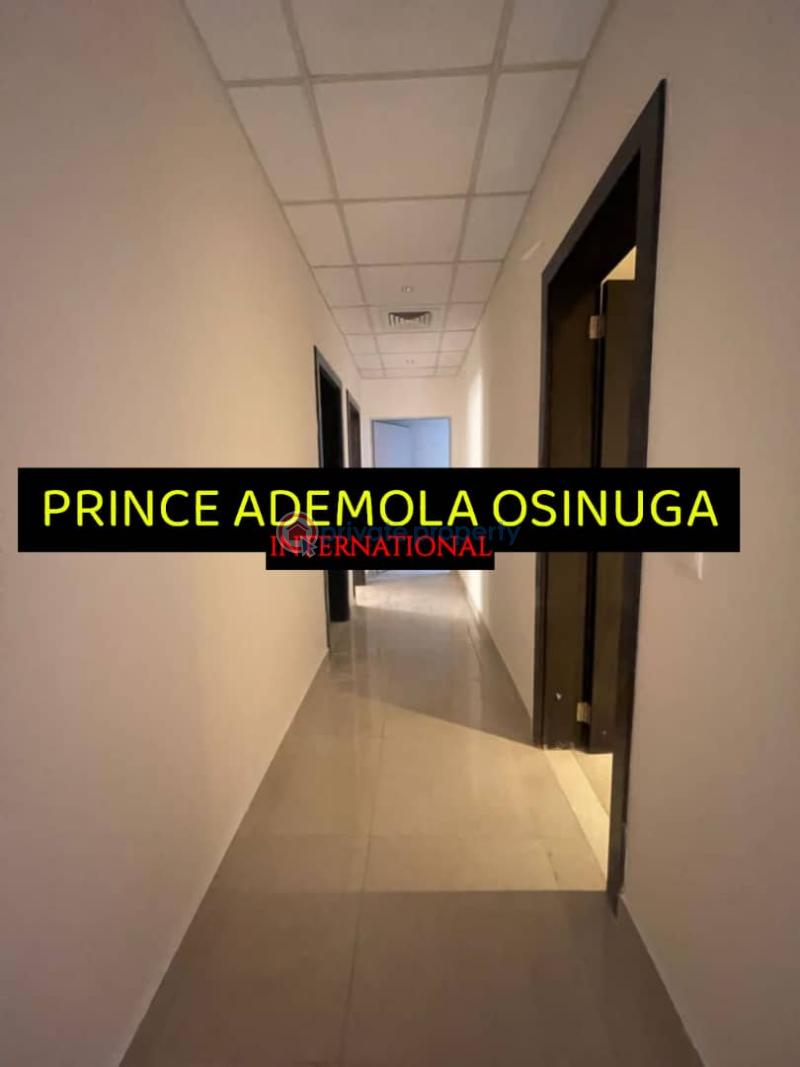 Luxury 4-bedroom-apartment+ bq+ gym + swimming-pool + tennis-court + basketball + squash etc in banana-island-estate - 5 4 bedroom Flat & Apartment For Rent Banana Island Ikoyi Lagos - 5