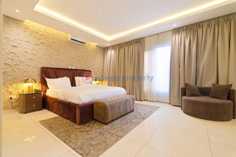 4 bedroom Block Of Flats Short let Victoria Island Lagos - 1