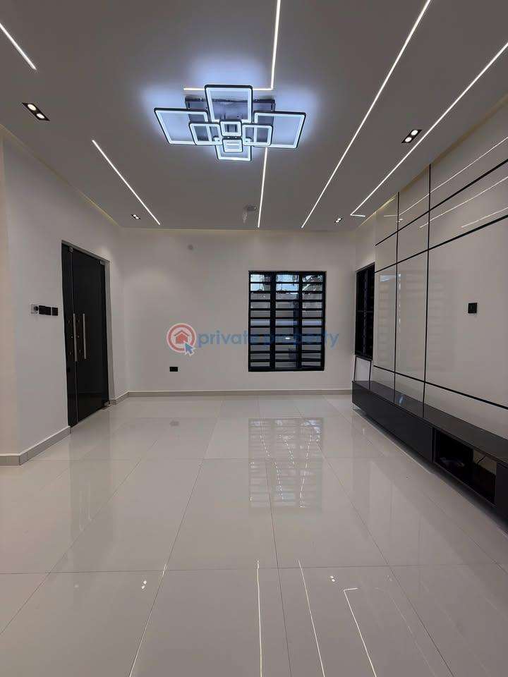 3 bedroom Detached Bungalow For Sale Majesty Estate, Nta Road, Portharcourt Magbuoba Port Harcourt Rivers - 8