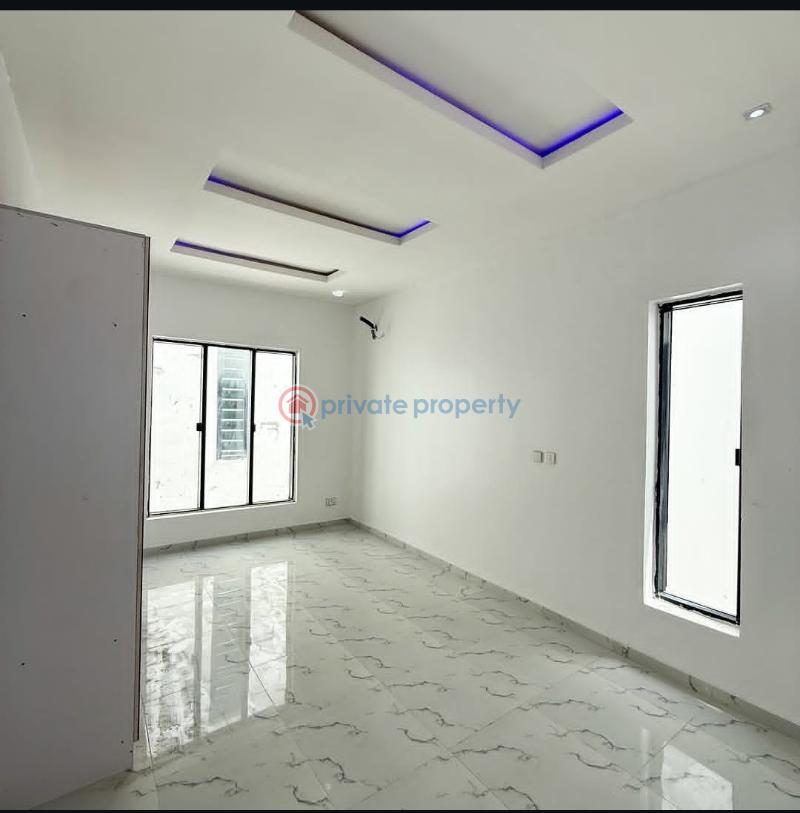 4 bedroom Detached Duplex For Sale Chevron Lekki Lagos - 9