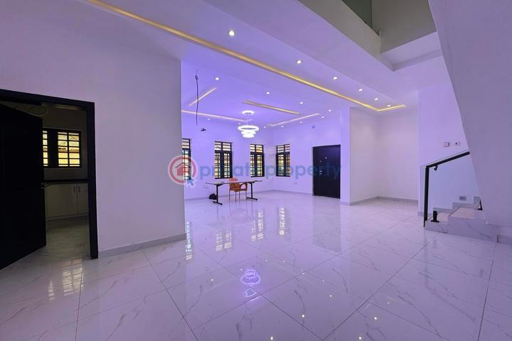 Luxury 4 bedroom detached duplex with boys quarter - 3 4 bedroom Detached Duplex For Sale Akala Express Ibadan Oyo - 3