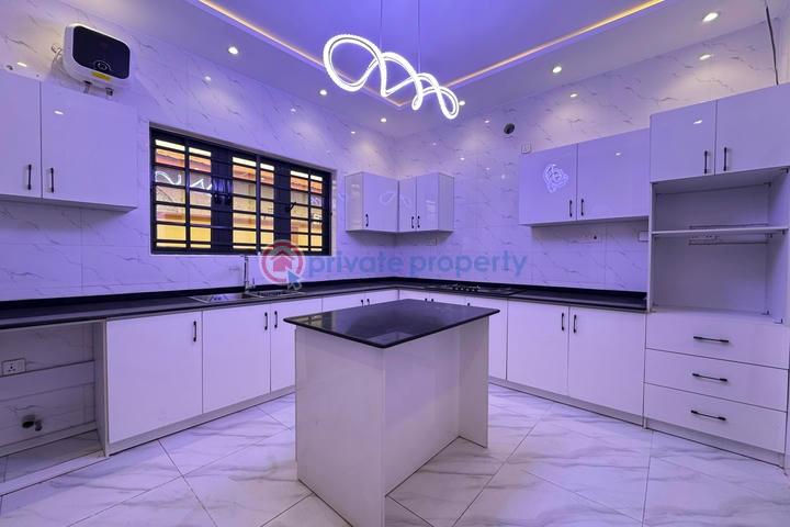 Luxury 4 bedroom detached duplex with boys quarter - 4 4 bedroom Detached Duplex For Sale Akala Express Ibadan Oyo - 4