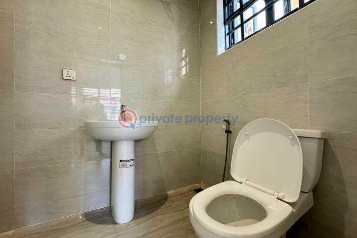 Luxury 4 bedroom detached duplex with boys quarter - 12 4 bedroom Detached Duplex For Sale Akala Express Ibadan Oyo - 12