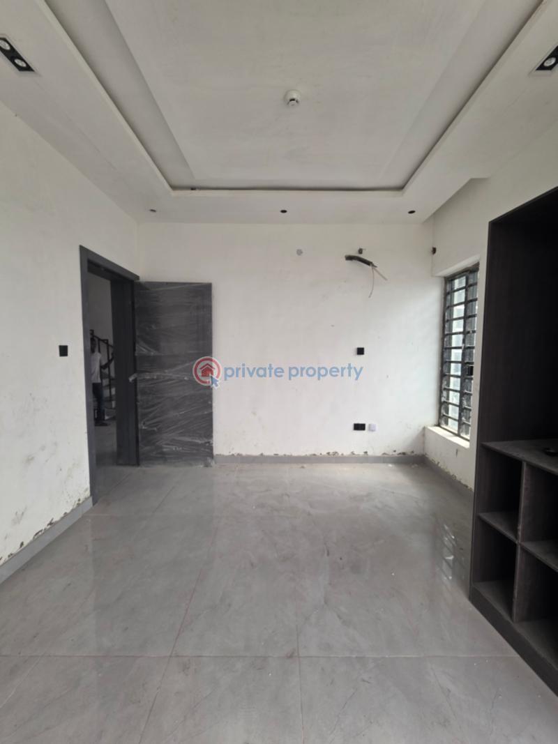4 bedroom Detached Duplex For Sale Alaka Estate Surulere Lagos - 6