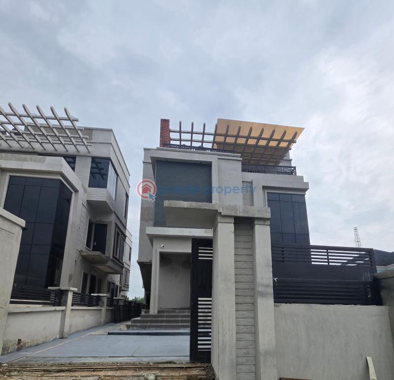 4 bedroom Detached Duplex For Sale Alaka Estate Surulere Lagos - 0
