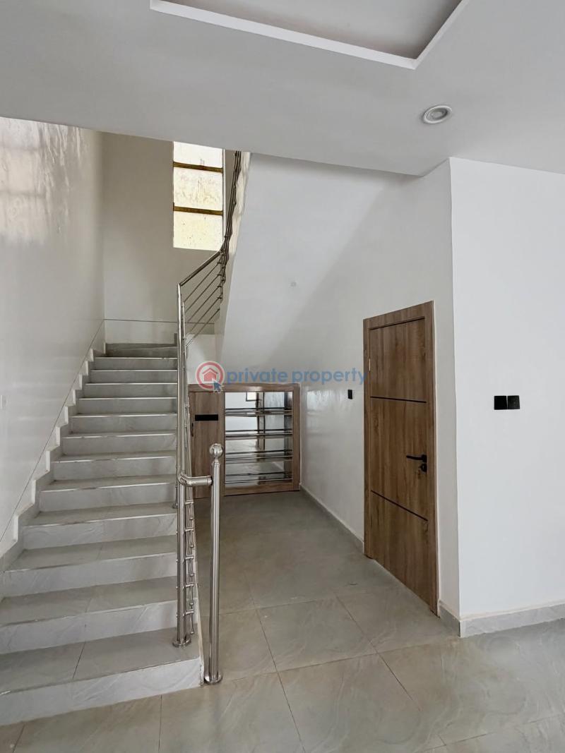 4 bedroom Detached Duplex For Sale Lokogoma Abuja Phase 2  - 3