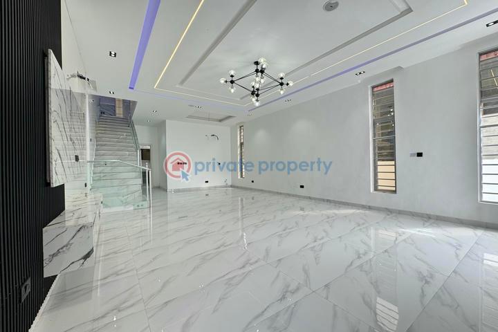 Luxury 5 bedroom detached house with swimming pool and bq - 3 5 bedroom Detached Duplex For Sale Ajah Lagos - 3