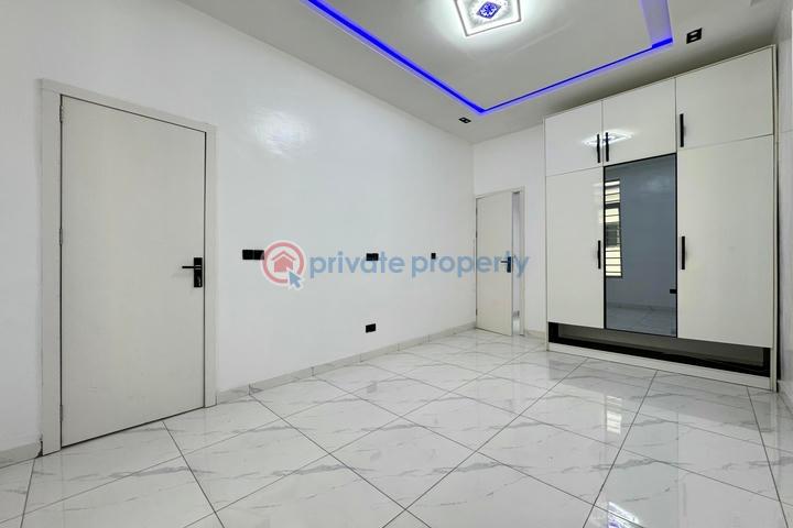 Luxury 5 bedroom detached house with swimming pool and bq - 30 5 bedroom Detached Duplex For Sale Ajah Lagos - 30