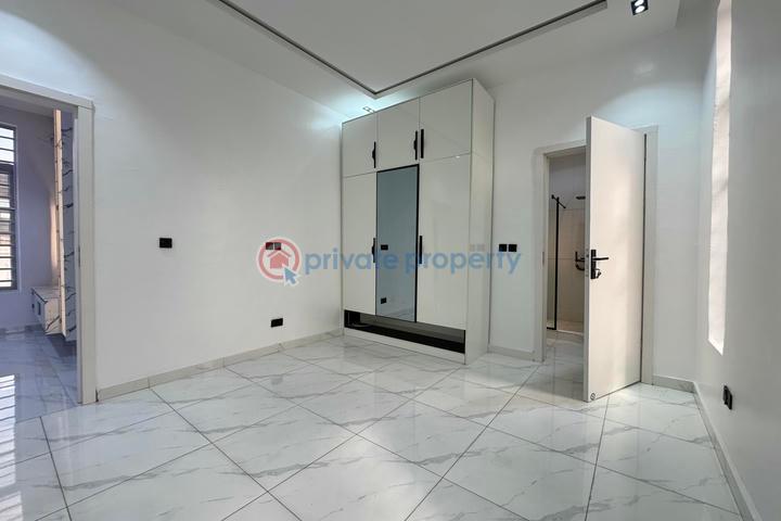 Luxury 5 bedroom detached house with swimming pool and bq - 28 5 bedroom Detached Duplex For Sale Ajah Lagos - 28