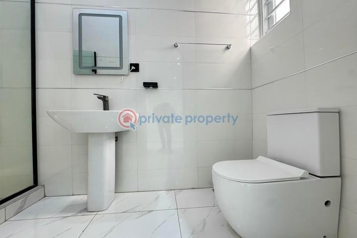 Luxury 5 bedroom detached house with swimming pool and bq - 26 5 bedroom Detached Duplex For Sale Ajah Lagos - 26