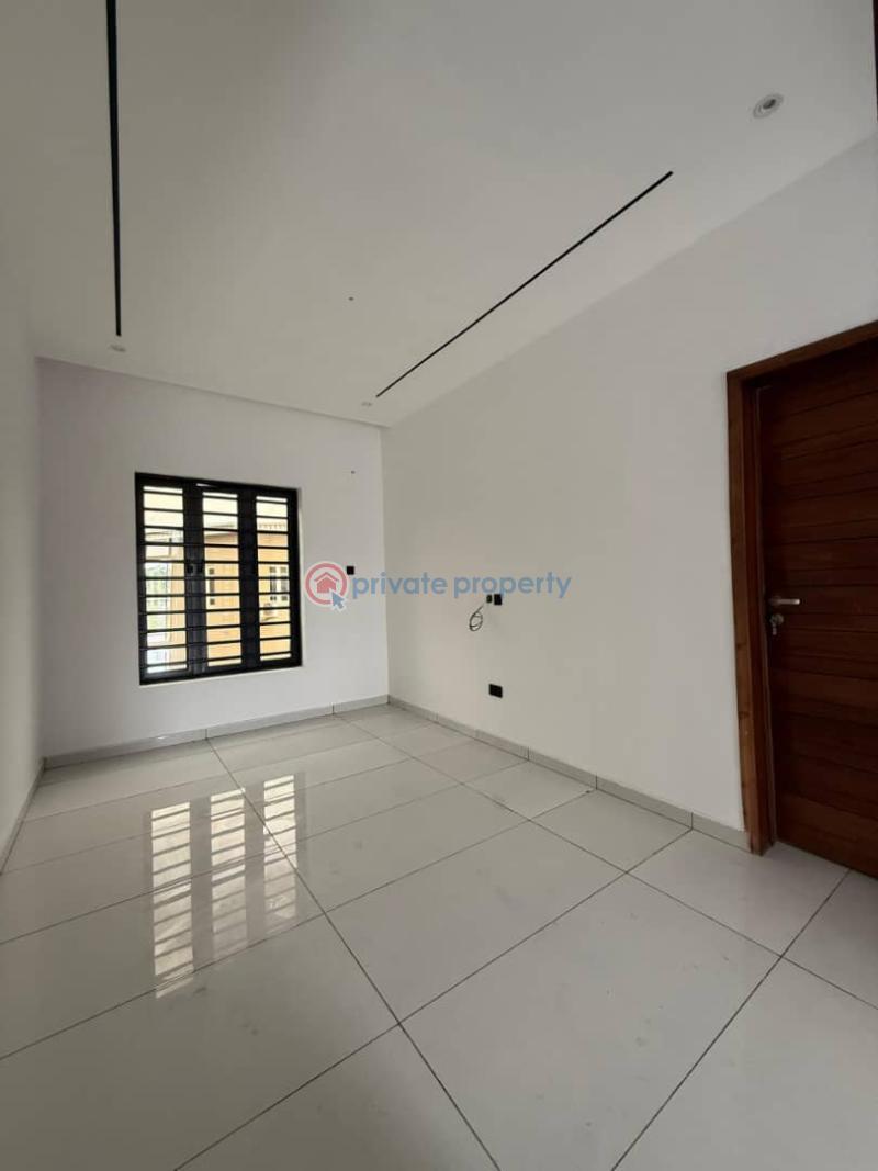 House For Sale Kolapo Ishola Gra, Ibadan Akobo Ibadan Oyo - 3
