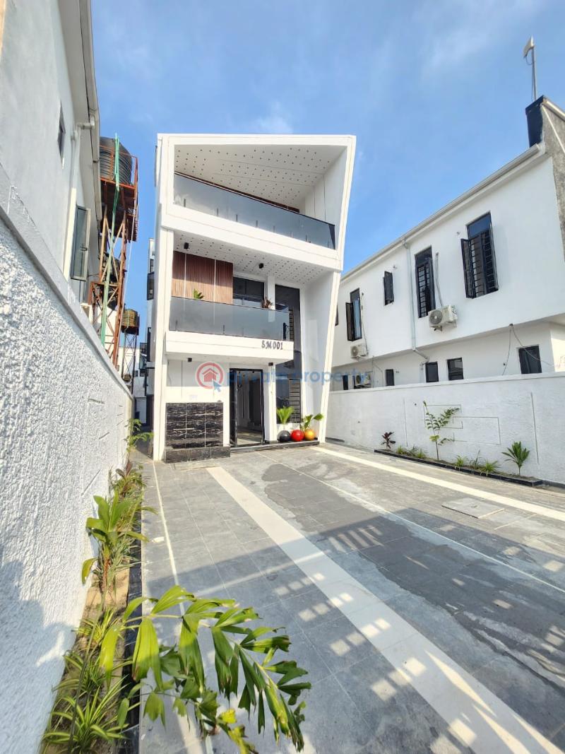 4 bedroom Detached Duplex For Sale Ikota Lekki Lagos - 1