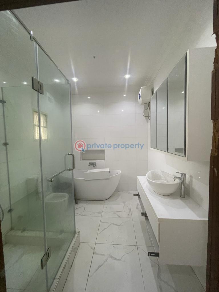 Luxury 4 bedroom detached house - 1 4 bedroom House For Sale Natalia Daniyan Street Lekki Phase 1 Lagos - 1