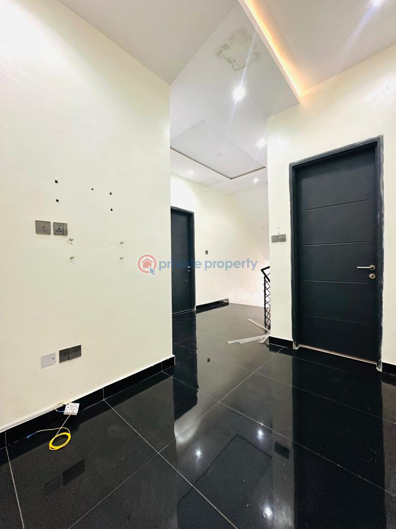 4 bedroom Detached Duplex For Rent Orchid Road, Lekki Oral Estate Lekki Lagos - 7