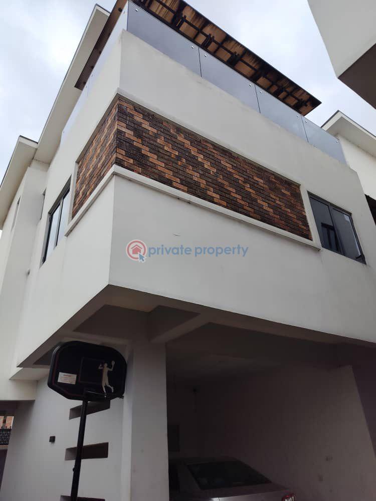 4 bedroom Terrace For Rent Mende Maryland Lagos - 0