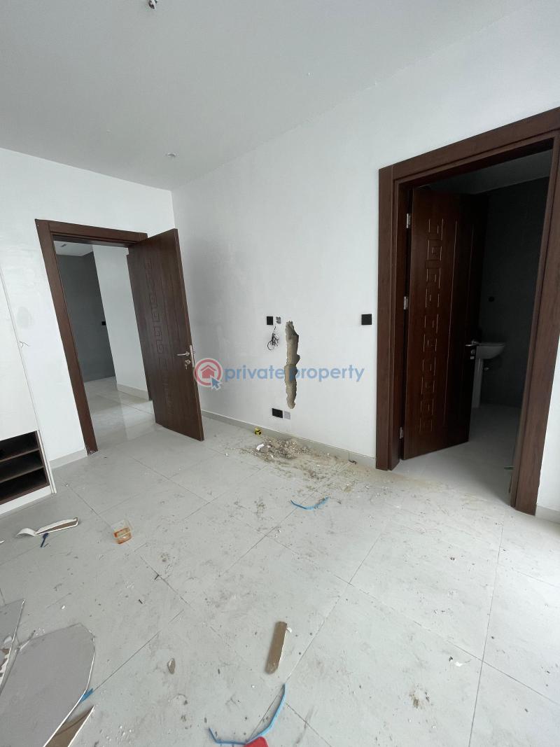 4 bedroom Terraced Duplex For Sale Off Platinum Way Jakande Lekki Lagos - 10