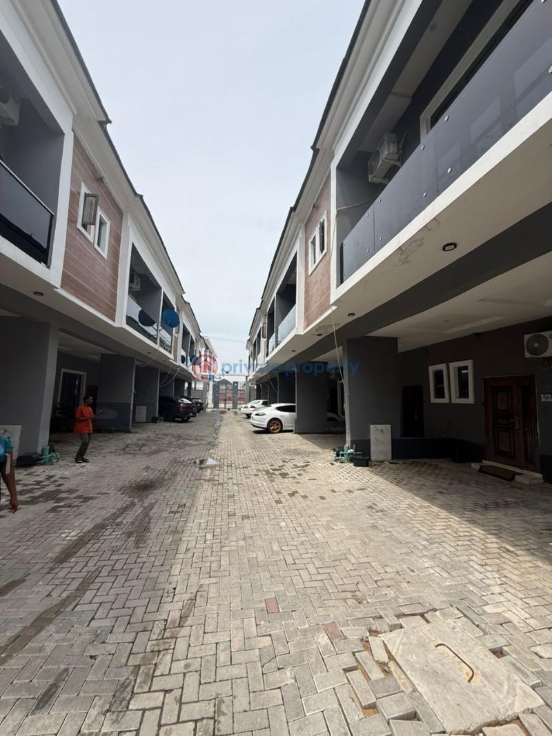 4 bedroom Terraced Duplex For Sale Off Harris Drive By Vgc Lekki Lagos - 2