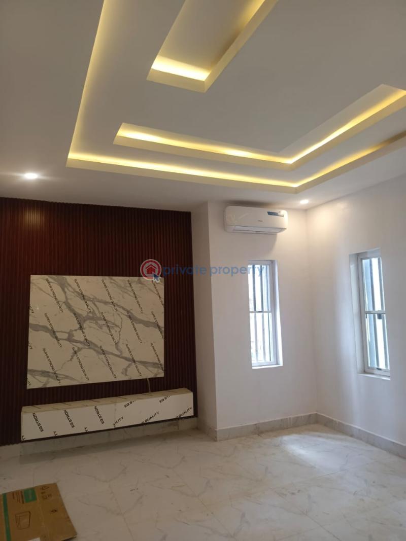Detached Duplex For Sale Jericho, Baale Akintayo Ibadan Oyo - 4