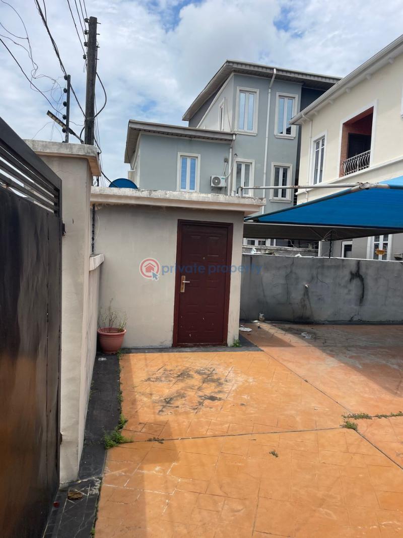 4 bedroom Semi detached Duplex For Rent Ikota Lekki Lagos - 2