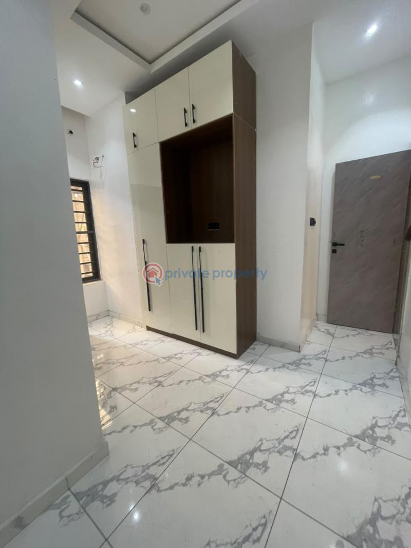 4 bedroom Semi detached Duplex For Sale Lekki Phase 1 Lagos - 11