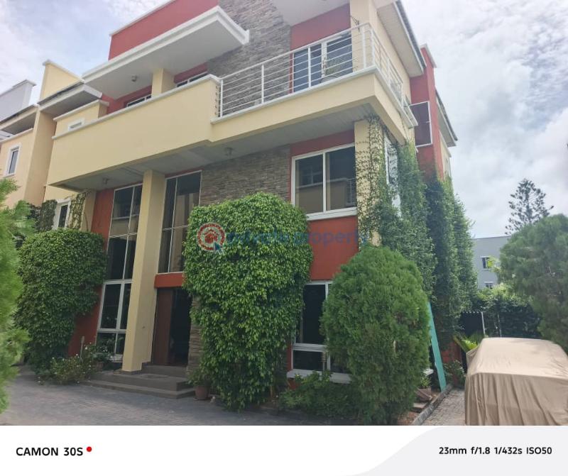 4 bedroom Semi detached Duplex For Sale Oniru Estate Oniru Victoria Island Lagos - 0