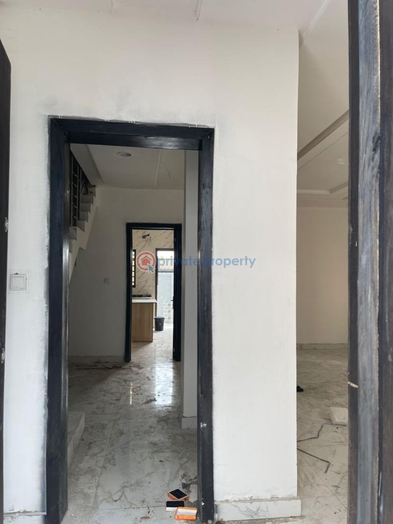 4 bedroom Duplex For Rent Mende Maryland Lagos - 6