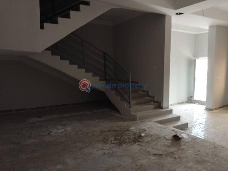 4 bedroom Duplex For Rent Guzape Abuja Phase 1  - 4