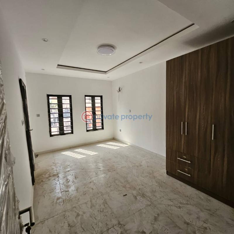 4 bedroom Duplex For Sale Magodo GRA Phase 2 Kosofe/Ikosi Lagos - 4