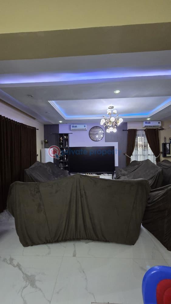 4 bedroom Detached Duplex For Sale Kolapo Ishola Gra Akobo Ibadan Oyo - 0