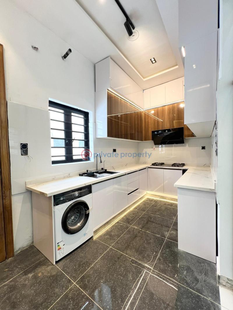 4 bedroom Semi detached Duplex For Sale Ikota Lekki Lekki Phase 1 Lagos - 10