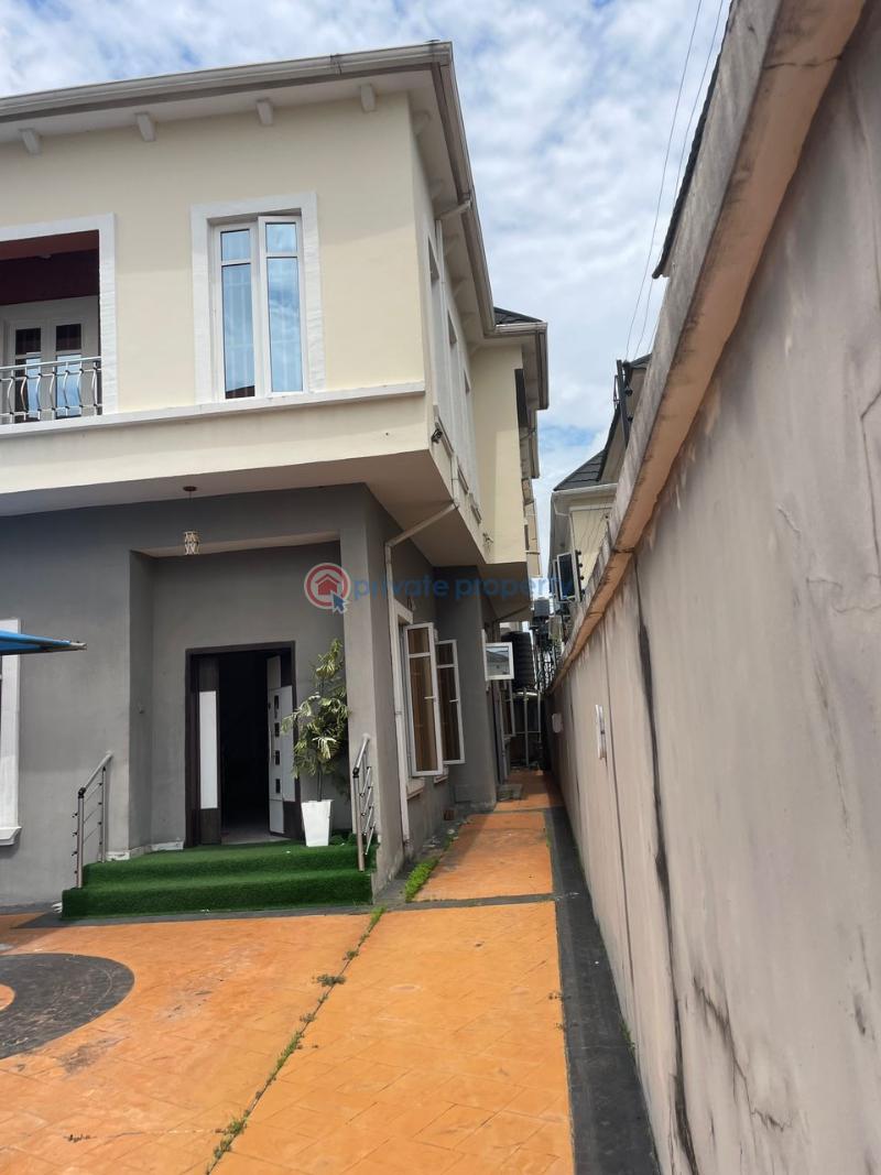 4 bedroom Semi detached Duplex For Rent Ikota Lekki Lagos - 1