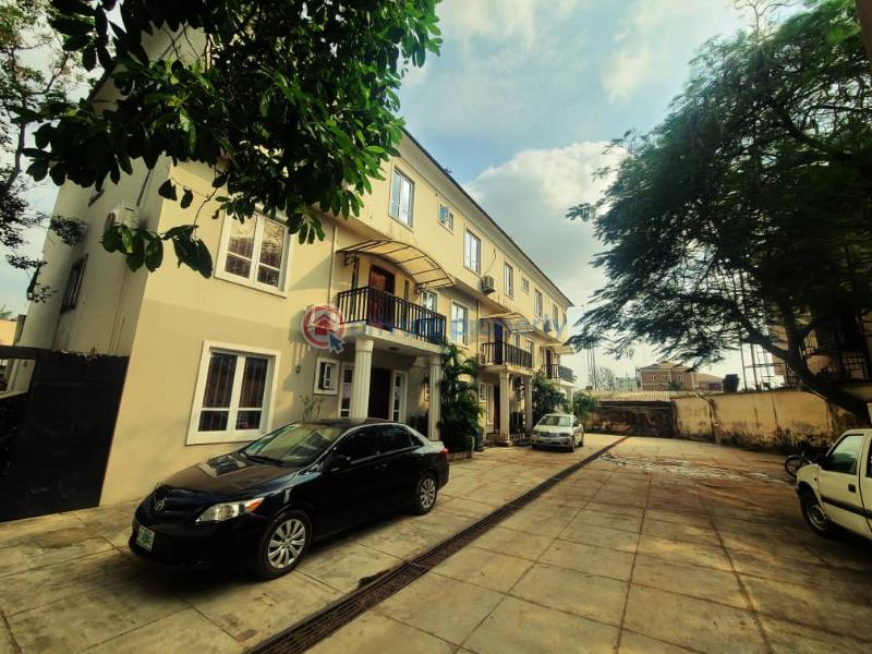 Luxury 4 bedroom duplex william's apartment - 20 4 bedroom Duplex Short let Ikeja GRA Lagos - 20